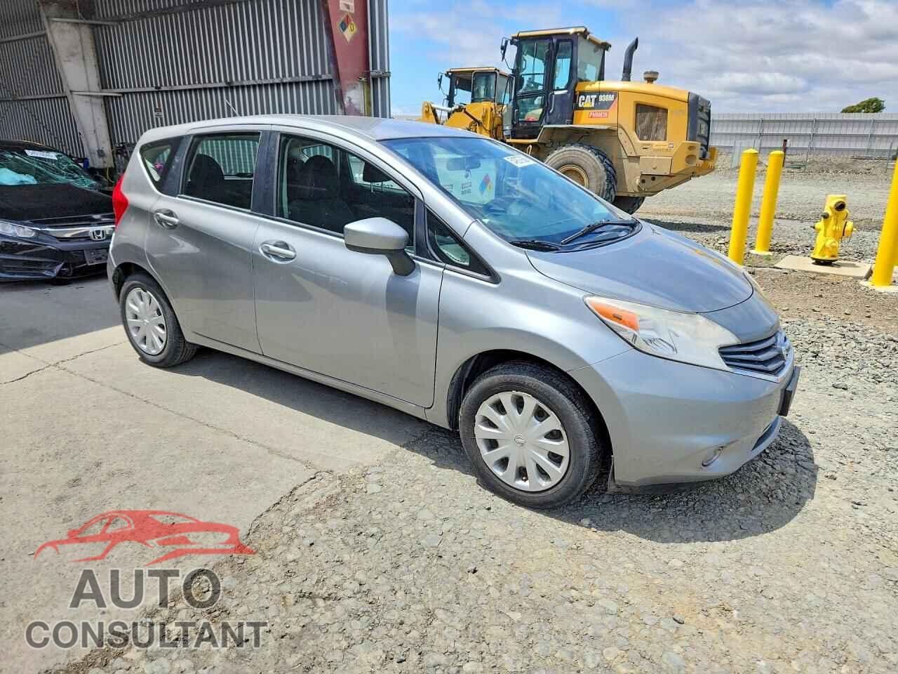 NISSAN VERSA NOTE 2015 - 3N1CE2CP1FL408573