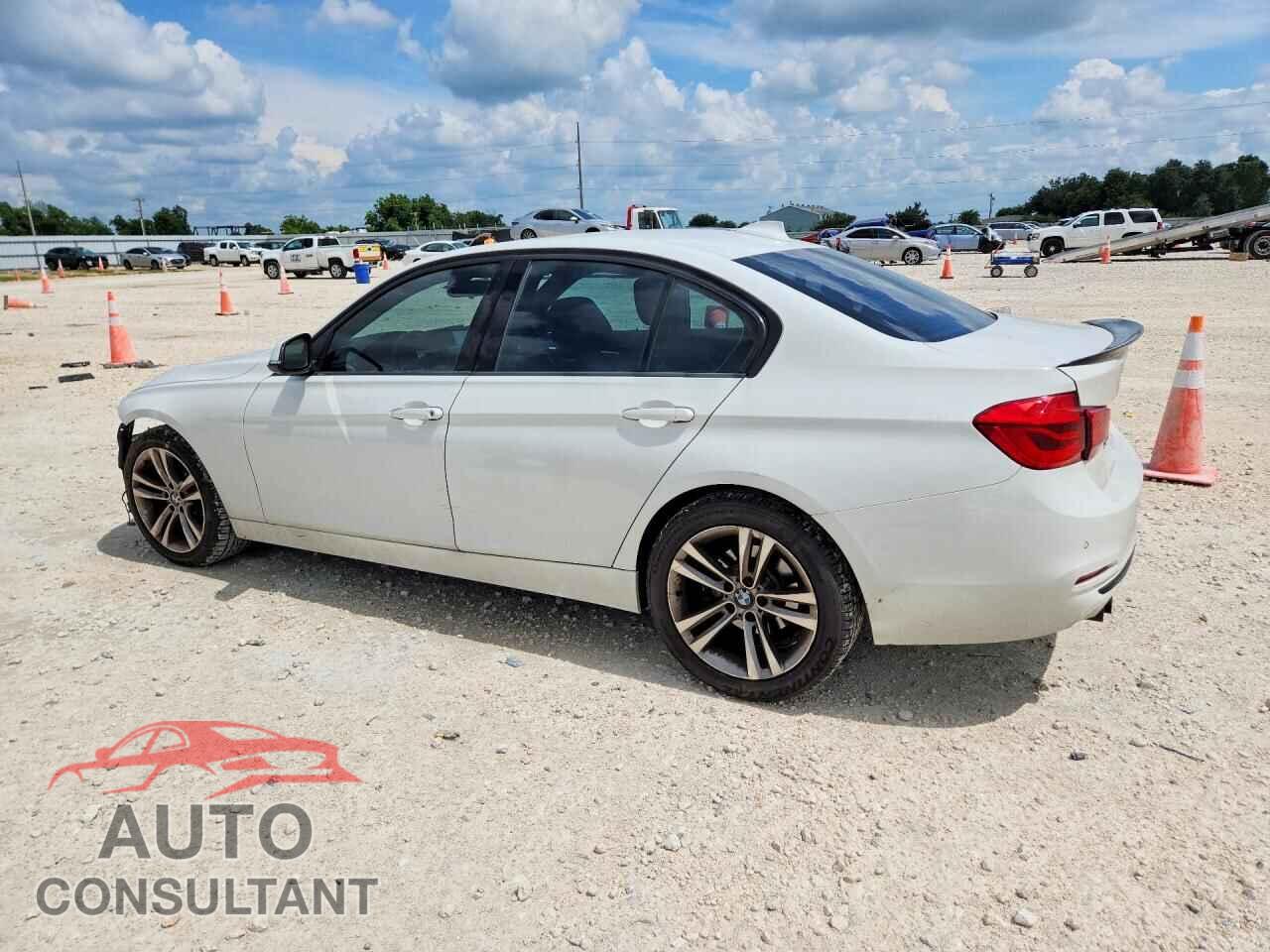BMW 3 SERIES 2016 - WBA8E9G59GNU30615