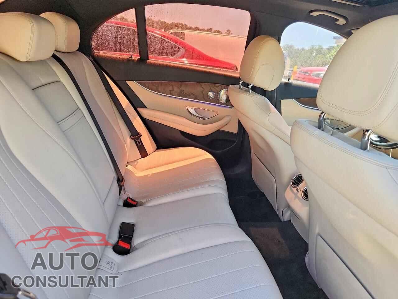 MERCEDES-BENZ E-CLASS 2017 - WDDZF4JB2HA057602