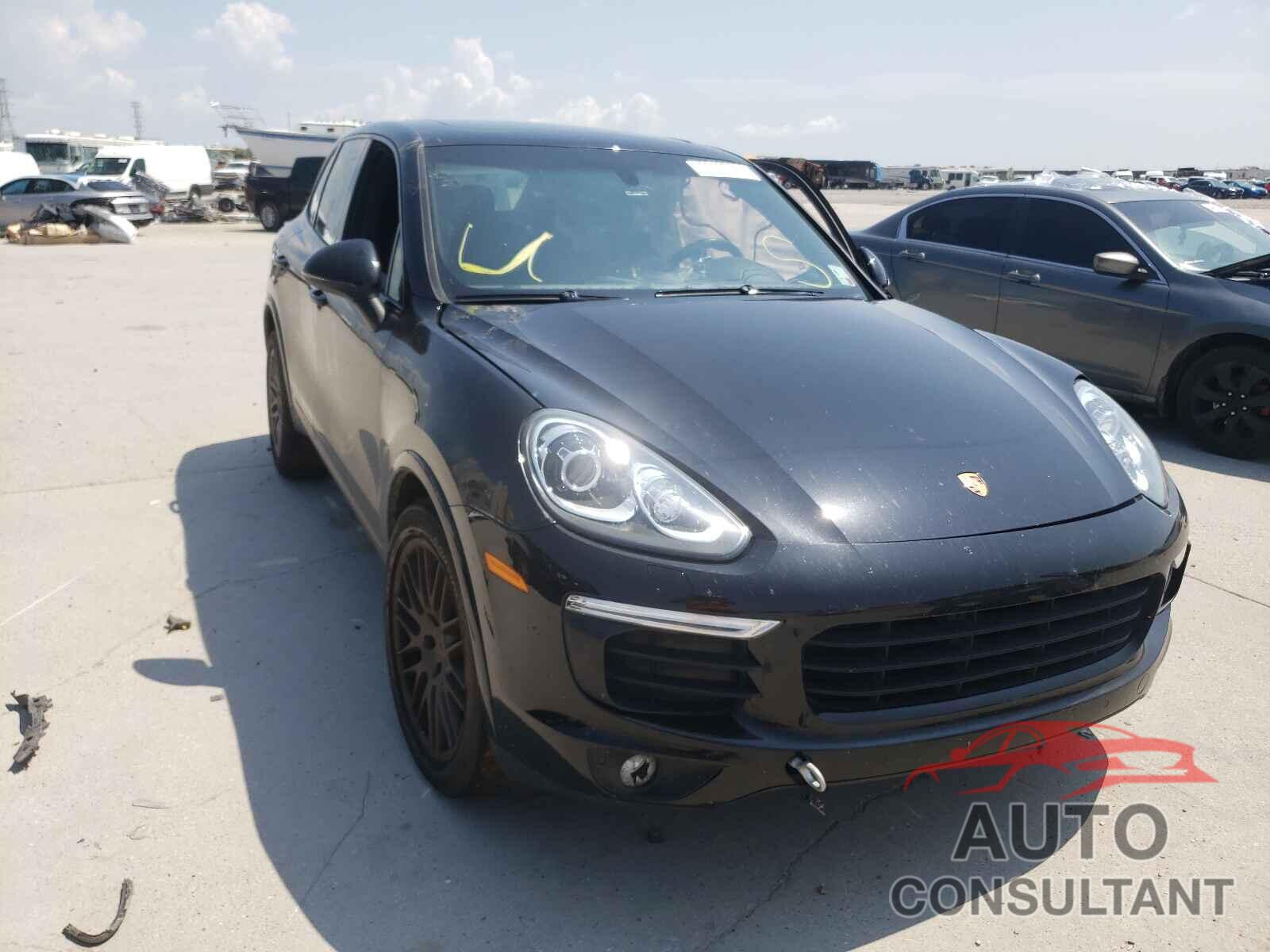 PORSCHE CAYENNE 2017 - WP1AA2A21HKA89735