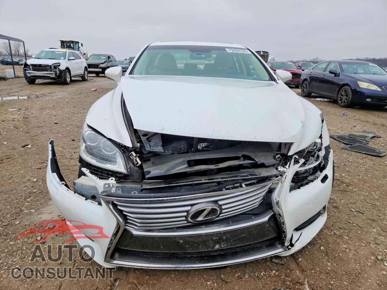 LEXUS LS 460 2014 - JTHCL5EF0E5022748