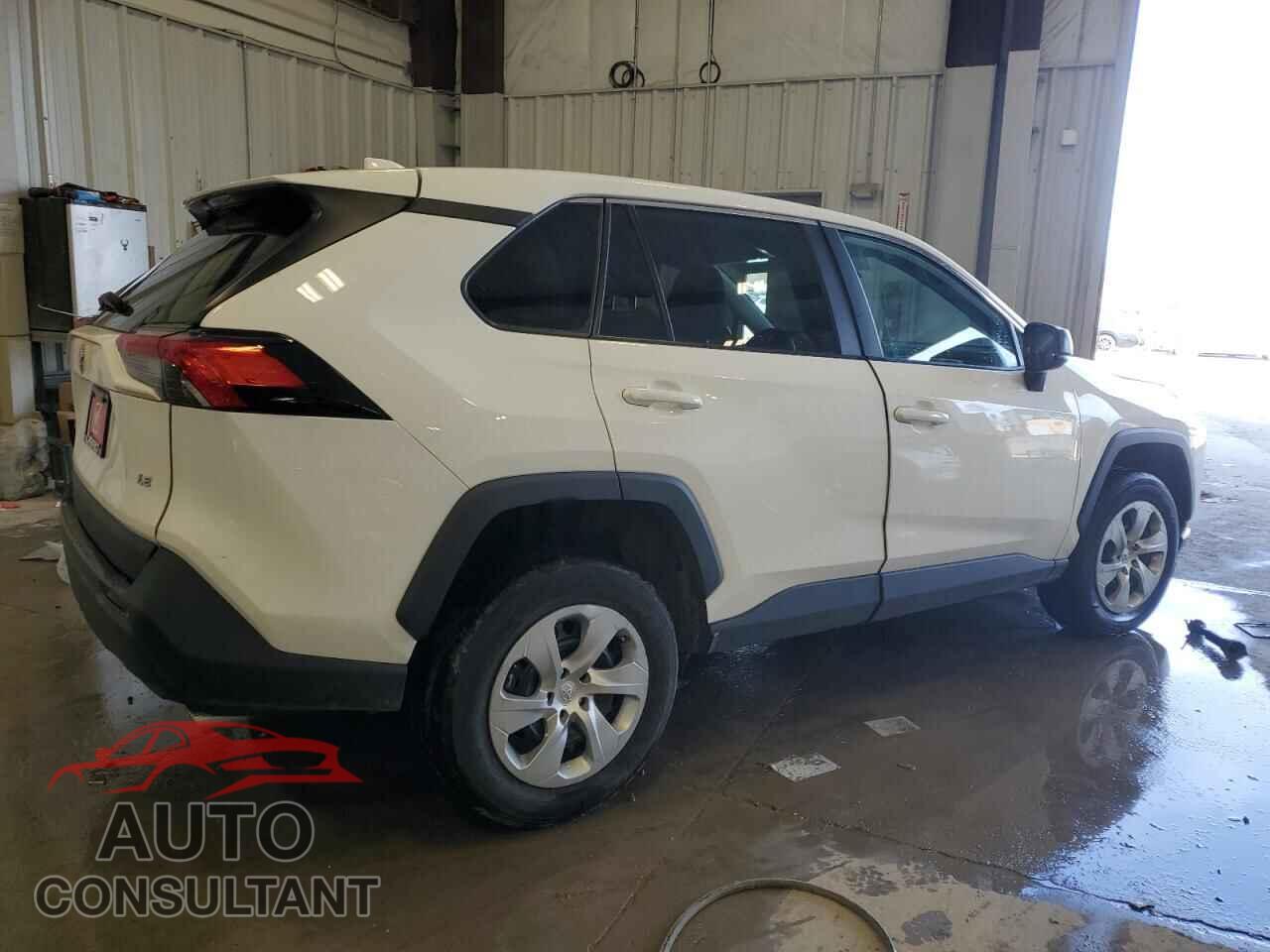 TOYOTA RAV4 2023 - 2T3H1RFV1PW259657
