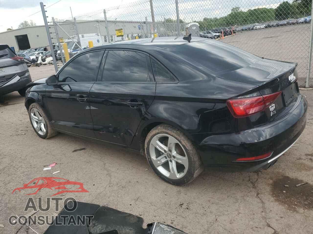 AUDI A3 2017 - WAUAUGFF6H1032354