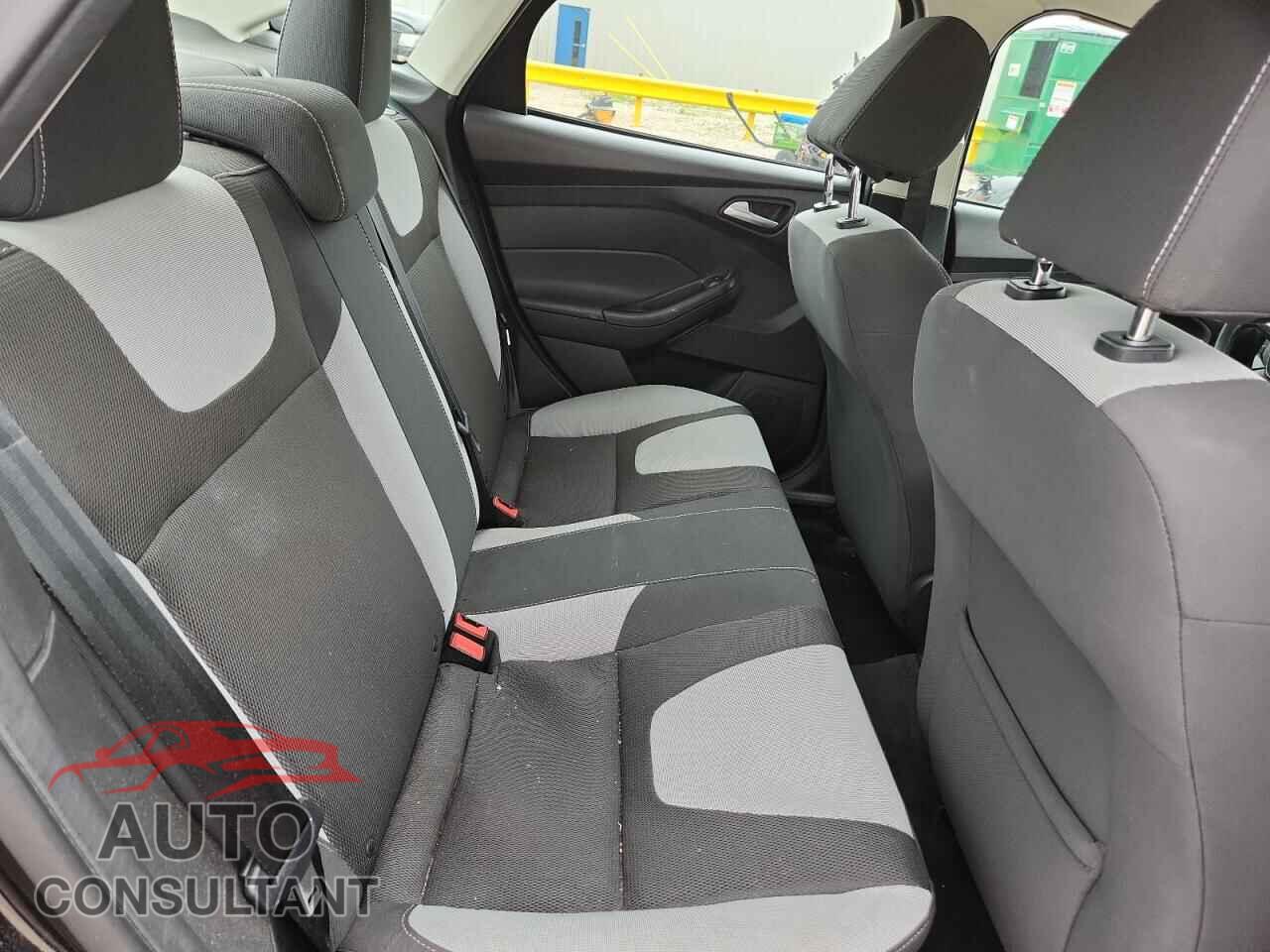 FORD FOCUS 2012 - 1FAHP3F28CL433468