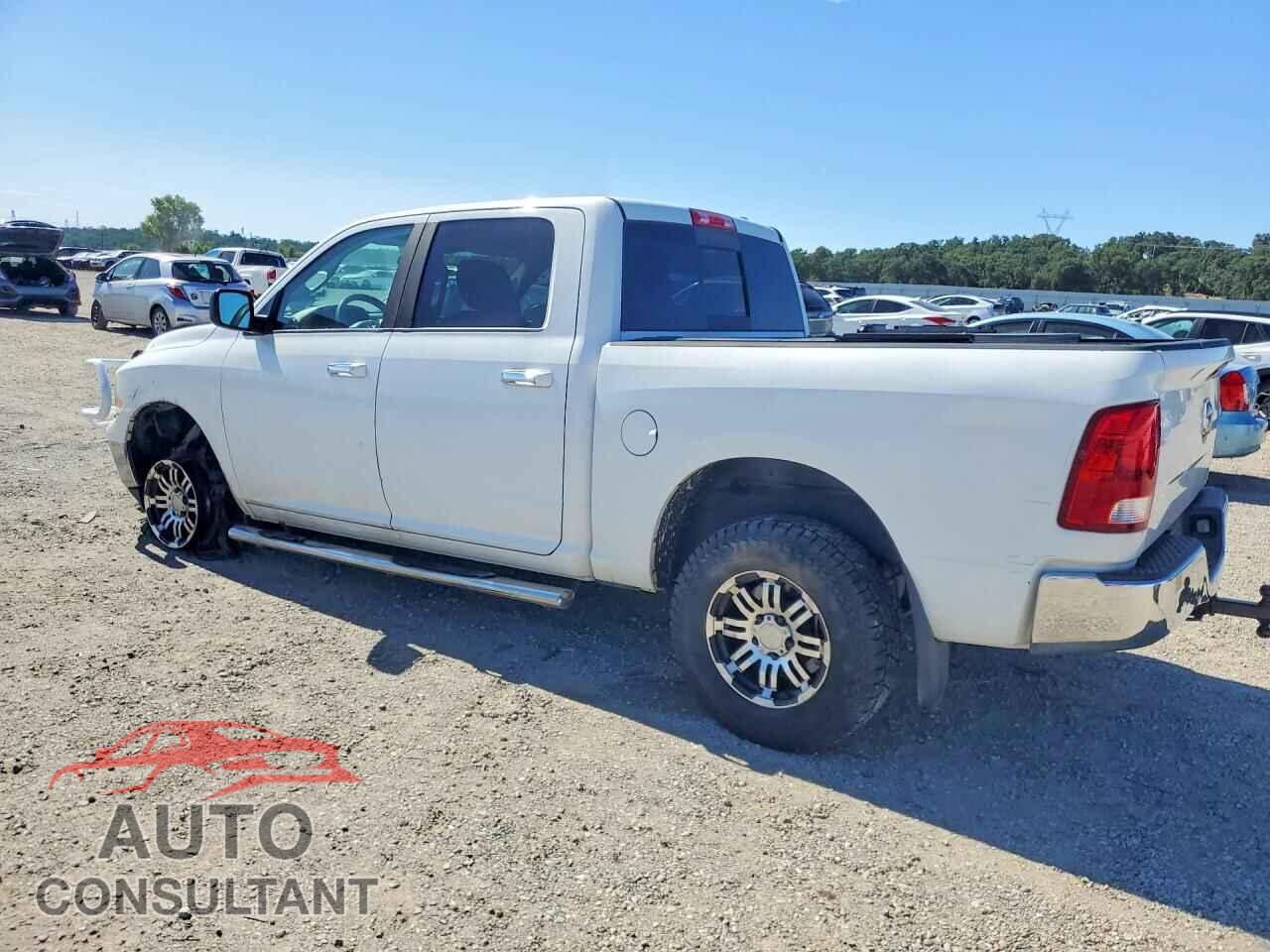 DODGE RAM 1500 2012 - 1C6RD7LP5CS109860