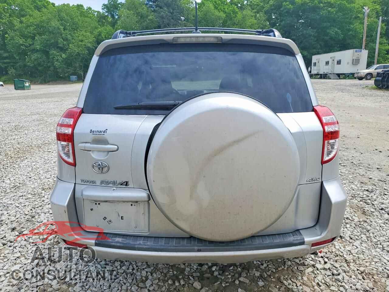 TOYOTA RAV4 2010 - JTMBF4DVXAD034994
