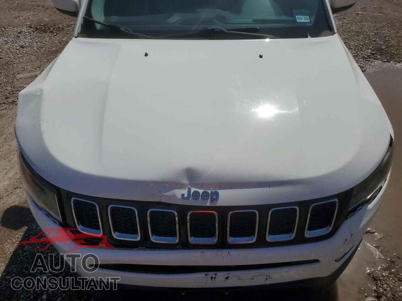 JEEP COMPASS 2018 - 3C4NJDBB4JT115231