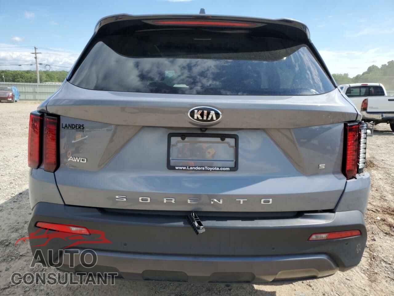 KIA SORENTO 2021 - 5XYRLDLC5MG046810