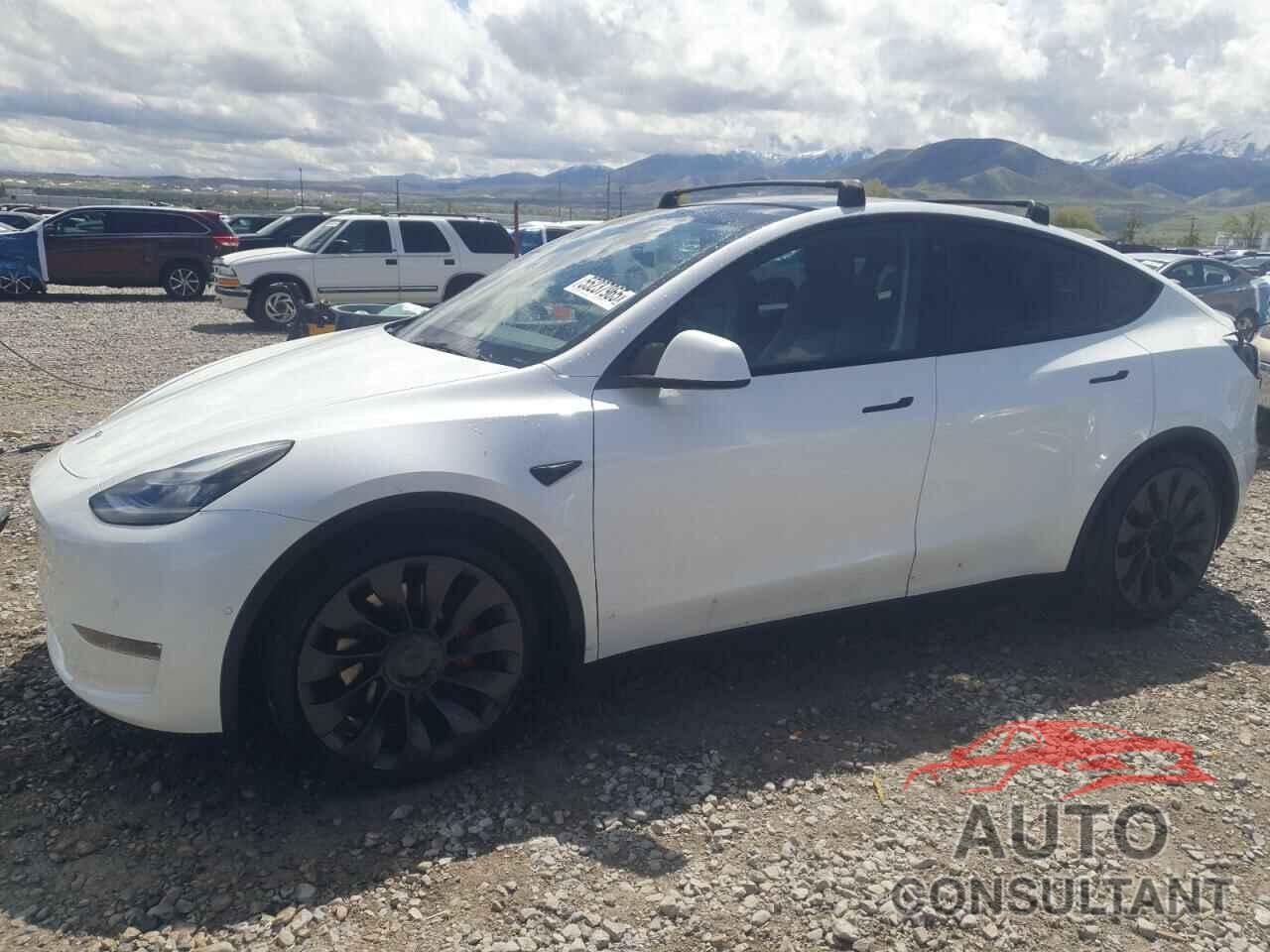 TESLA MODEL Y 2021 - 5YJYGDEF5MF078512