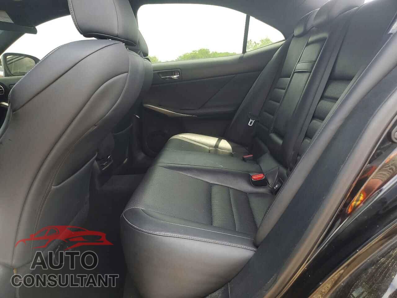 LEXUS IS 2016 - JTHCM1D25G5011705