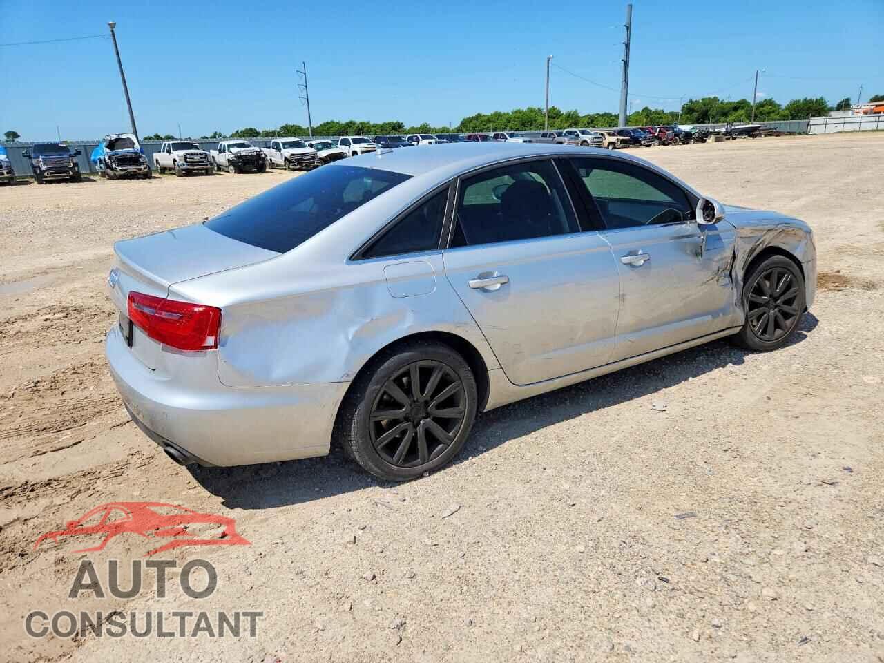 AUDI A6 2013 - WAUGFAFC3DN005607