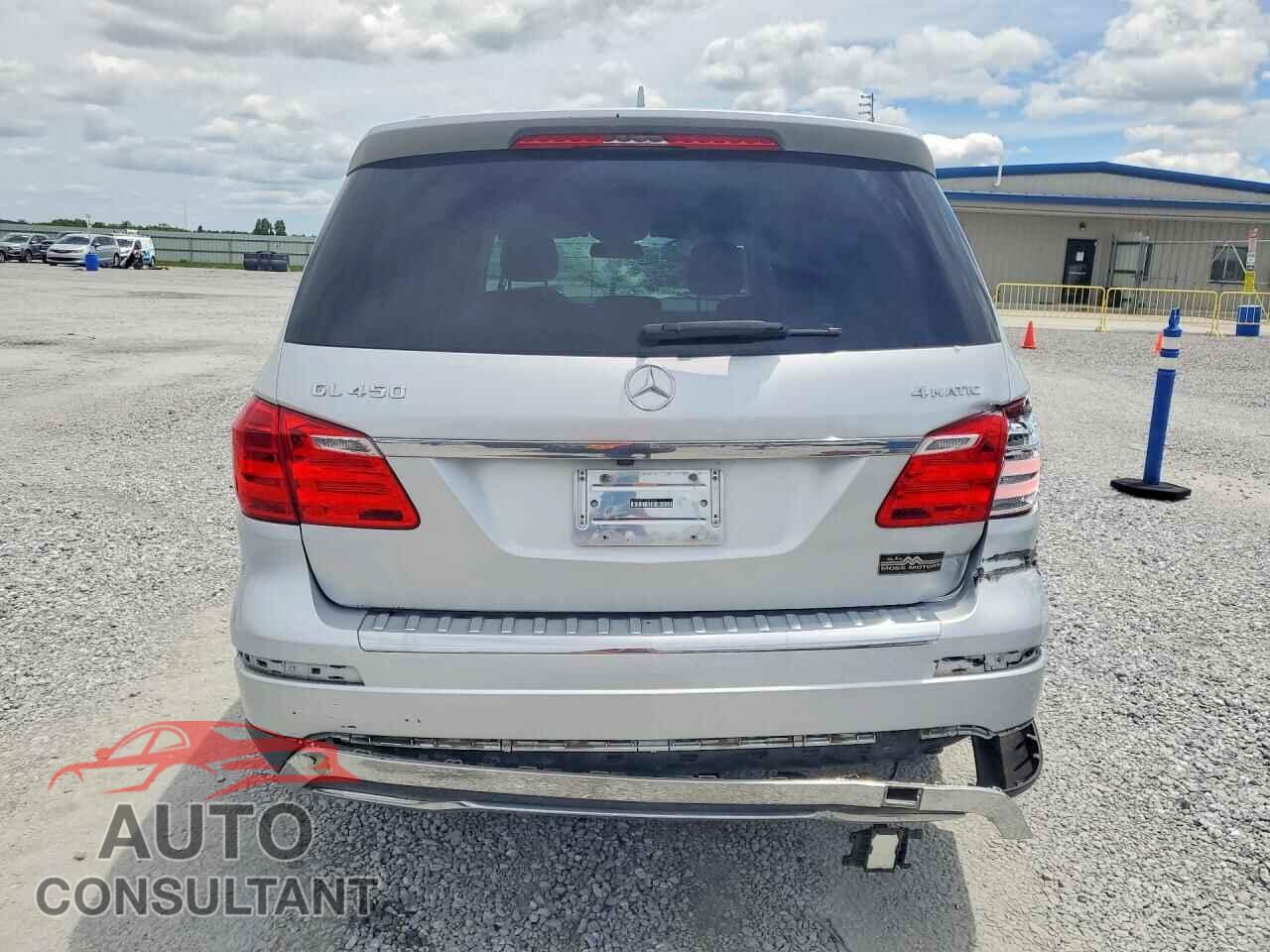 MERCEDES-BENZ GL-CLASS 2015 - 4JGDF6EE0FA492924