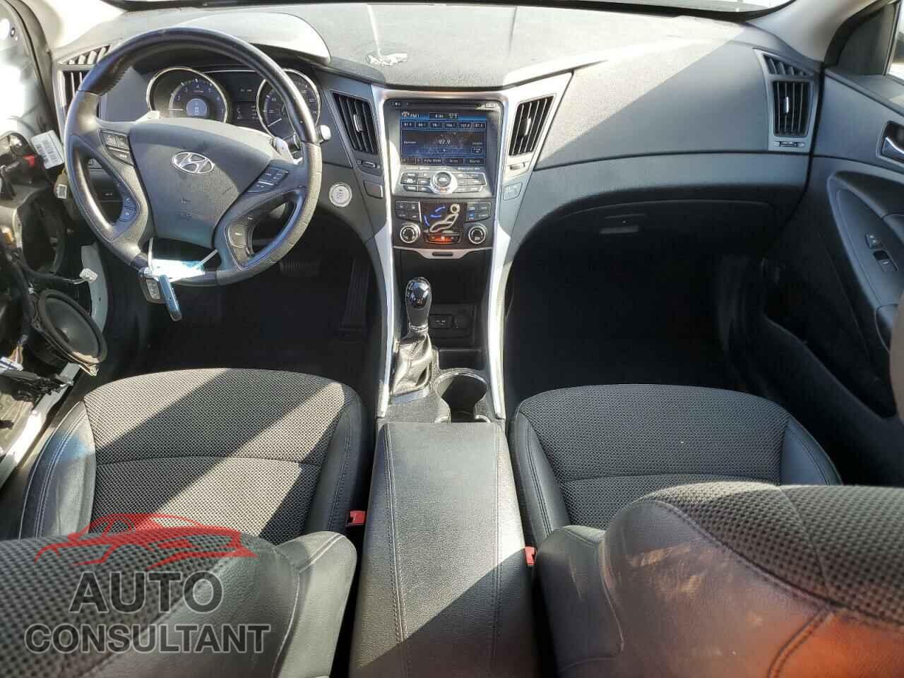 HYUNDAI SONATA 2013 - 5NPEC4AB8DH633875