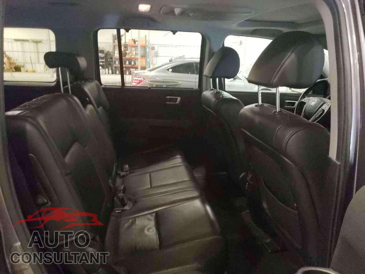 HONDA PILOT 2014 - 5FNYF4H97EB019116