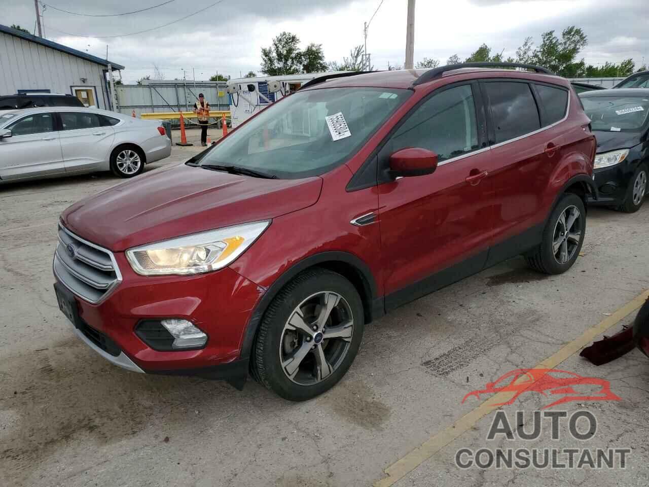 FORD ESCAPE 2017 - 1FMCU9GD3HUA14747