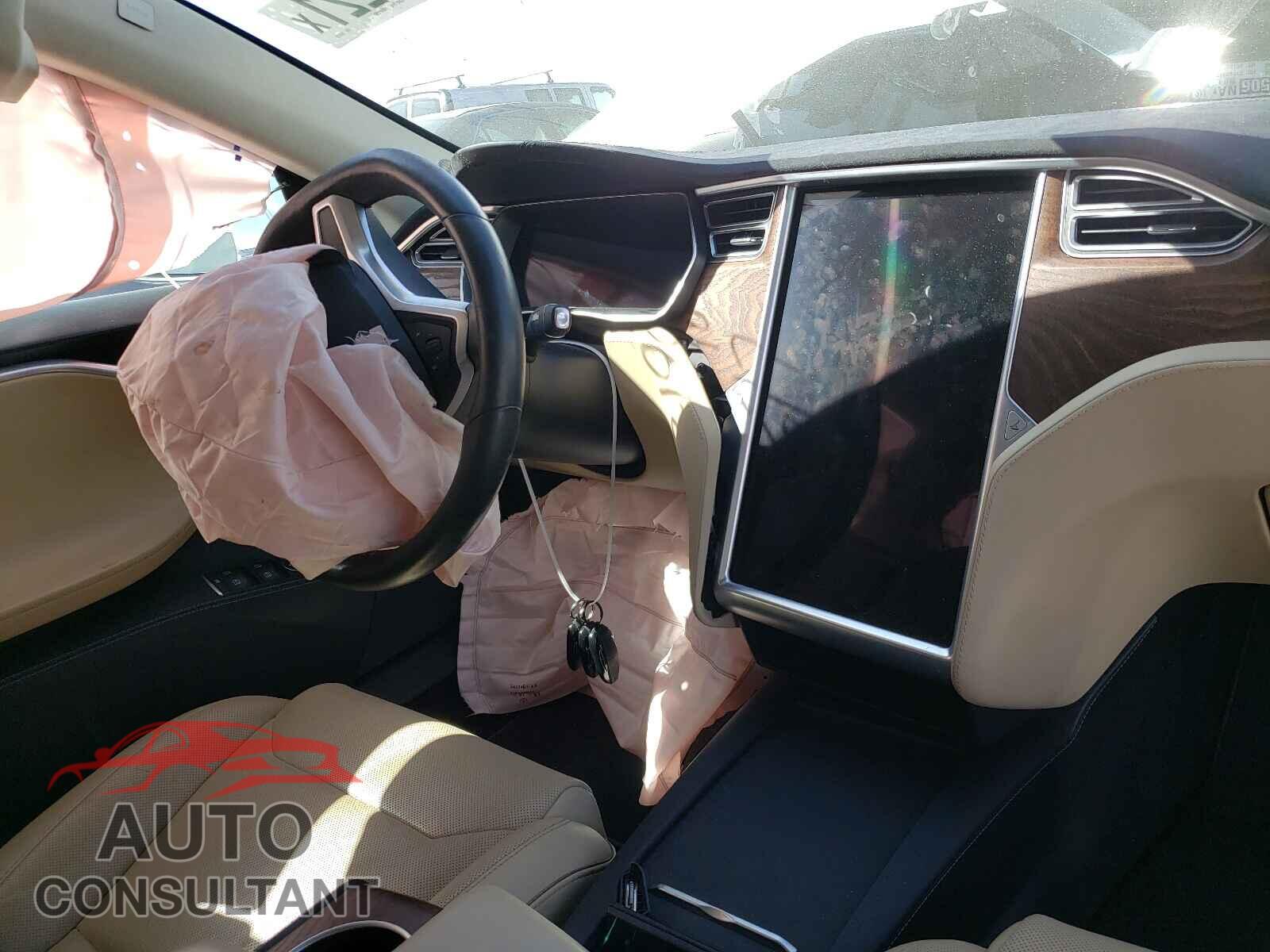 TESLA MODEL S 2017 - 5YJSA1E27HF180578