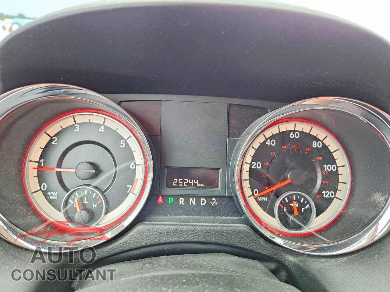 DODGE CARAVAN 2013 - 2C4RDGCG0DR800662