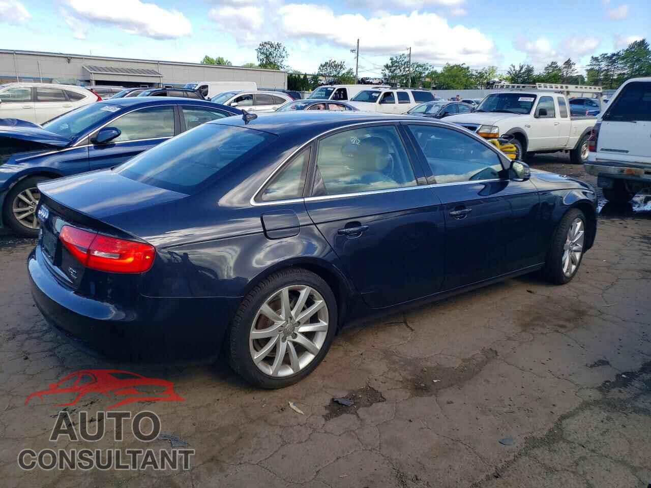 AUDI A4 2013 - WAUFFAFL1DN044899
