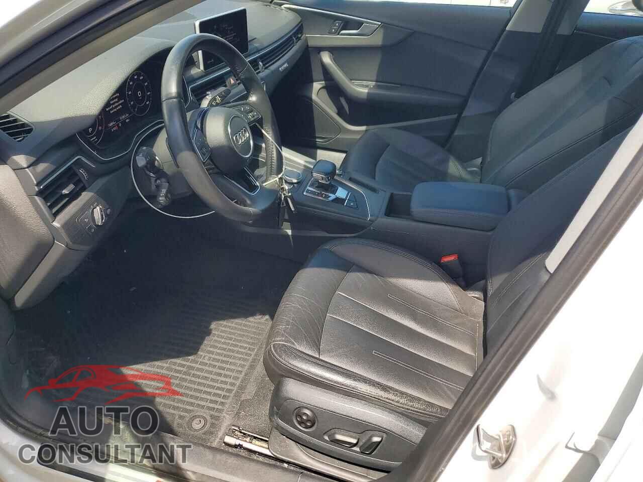 AUDI A4 2017 - WAUDNAF47HN049940