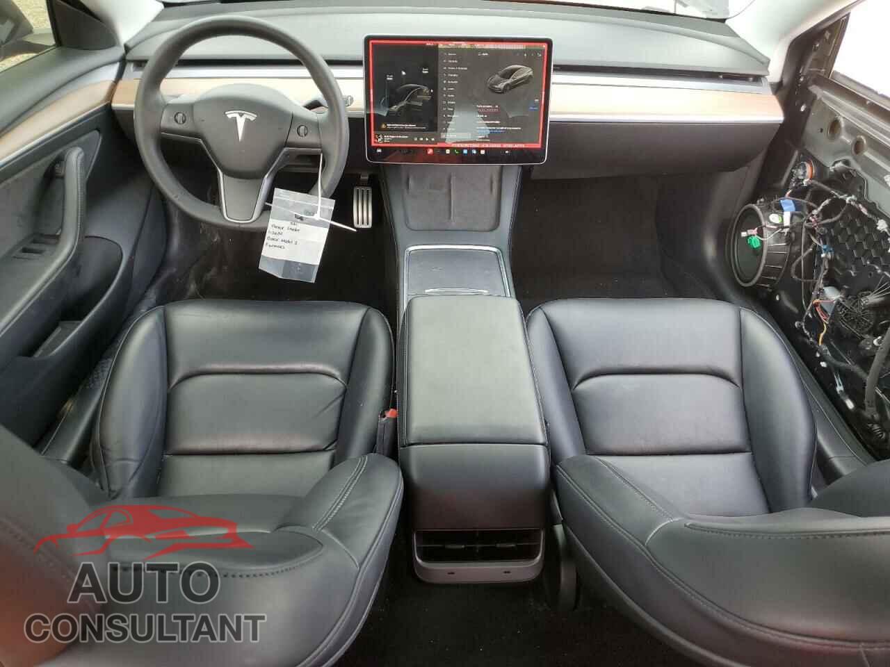 TESLA MODEL 3 2022 - 5YJ3E1EC1NF113682