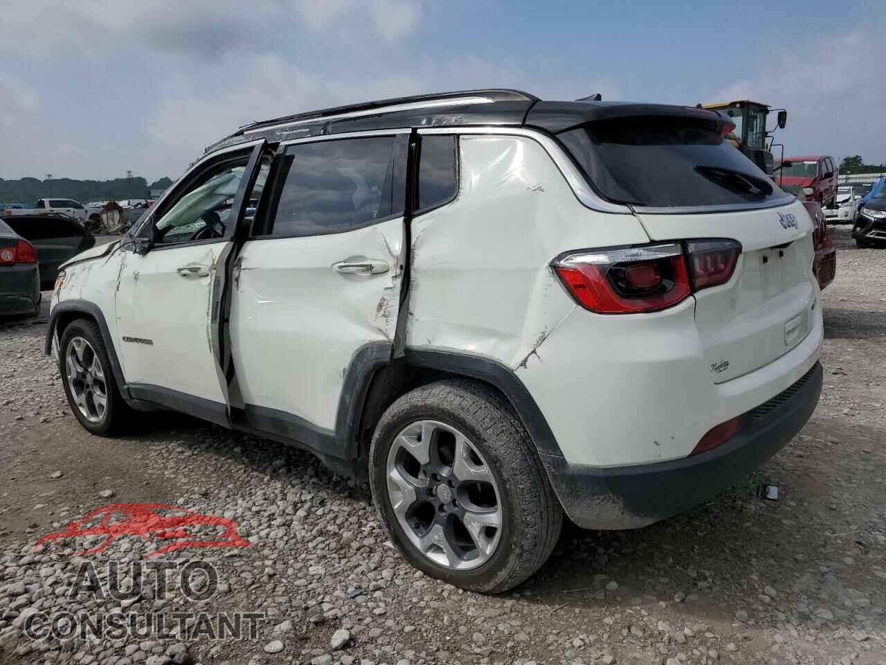 JEEP COMPASS 2018 - 3C4NJCCB6JT351372