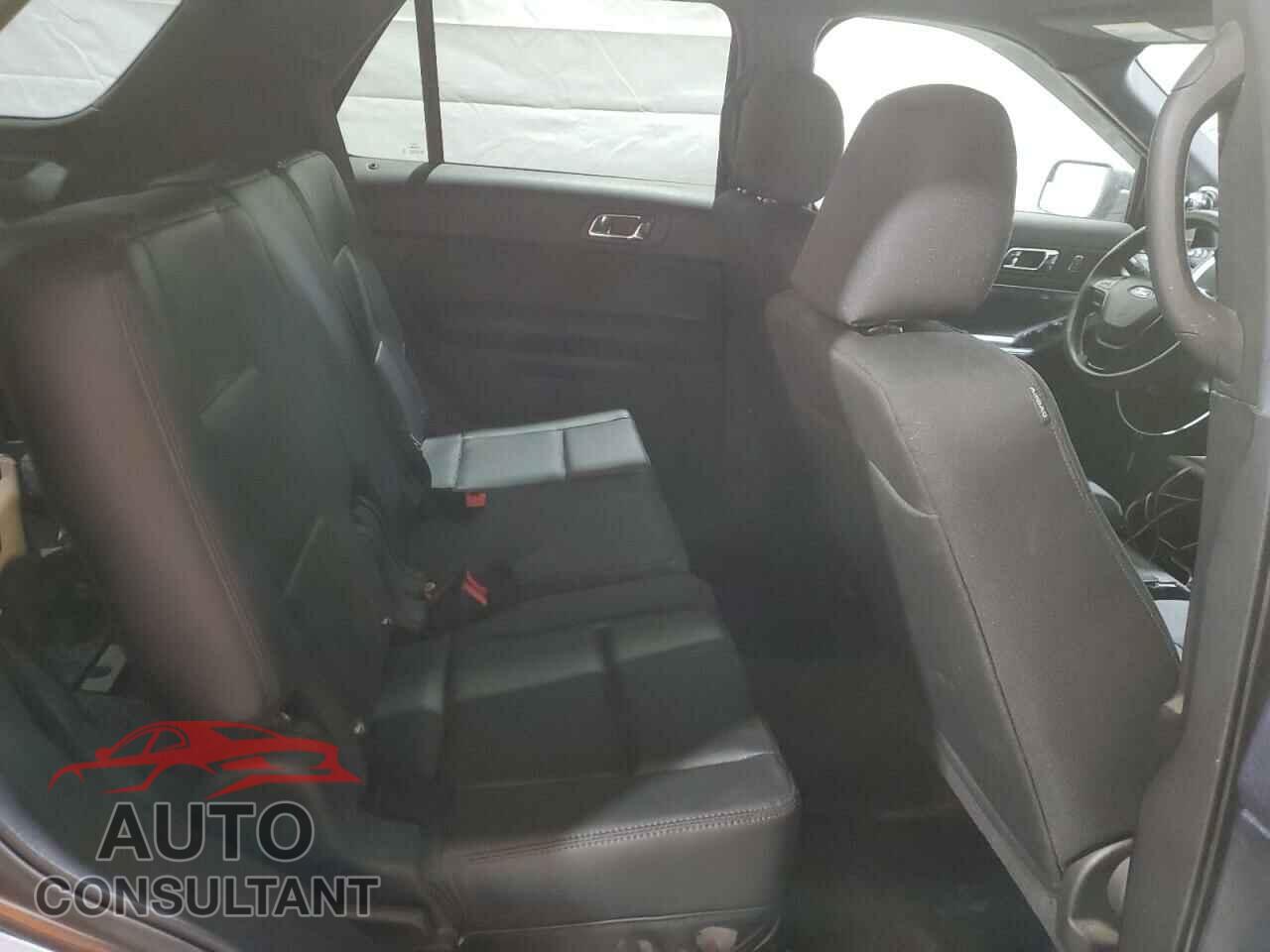 FORD EXPLORER 2018 - 1FM5K8AR2JGC56401