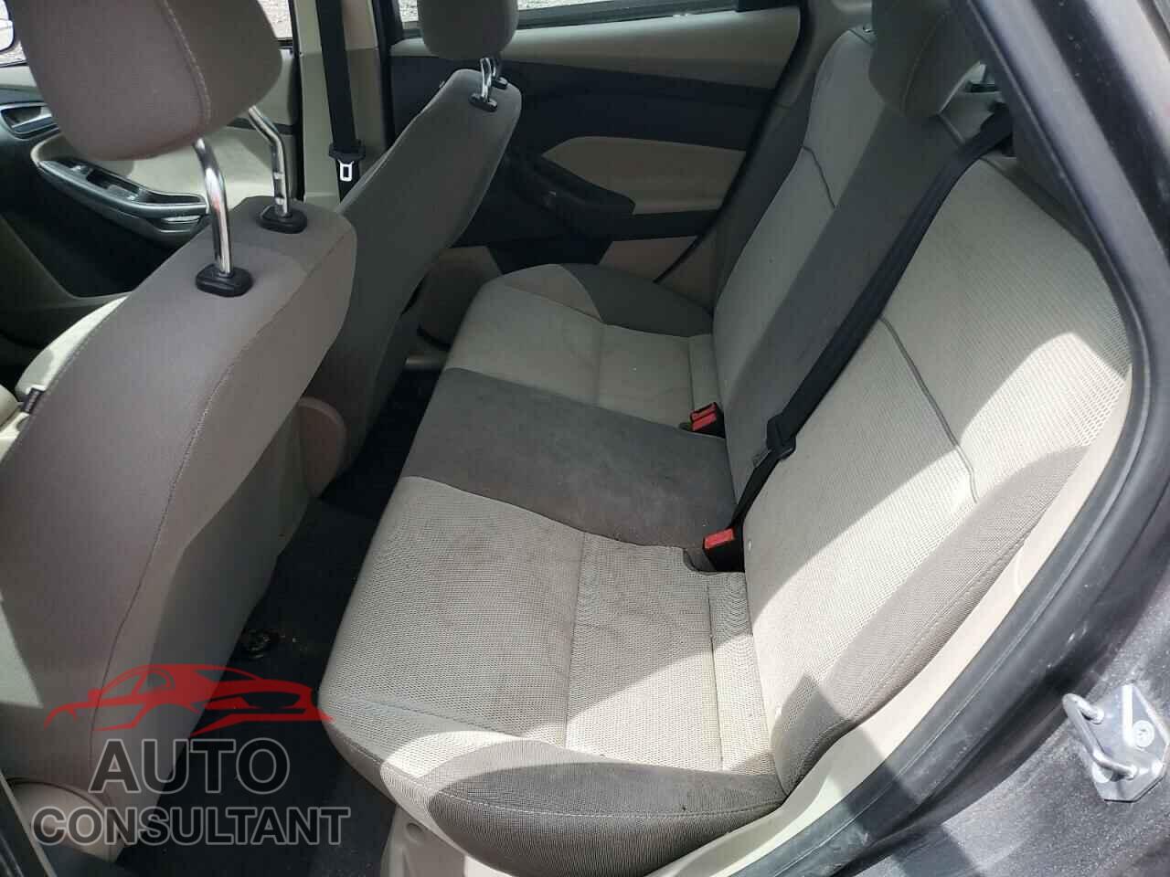FORD FOCUS 2012 - 1FAHP3F20CL130166
