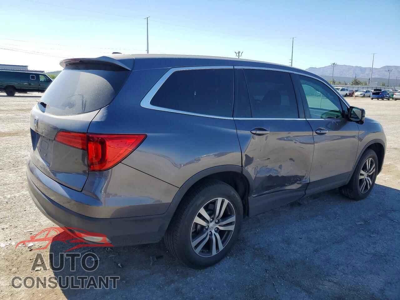HONDA PILOT 2018 - 5FNYF5H31JB019561