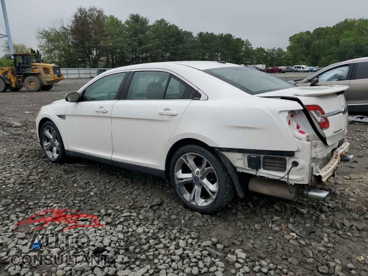 FORD TAURUS 2012 - 1FAHP2KT2CG141879