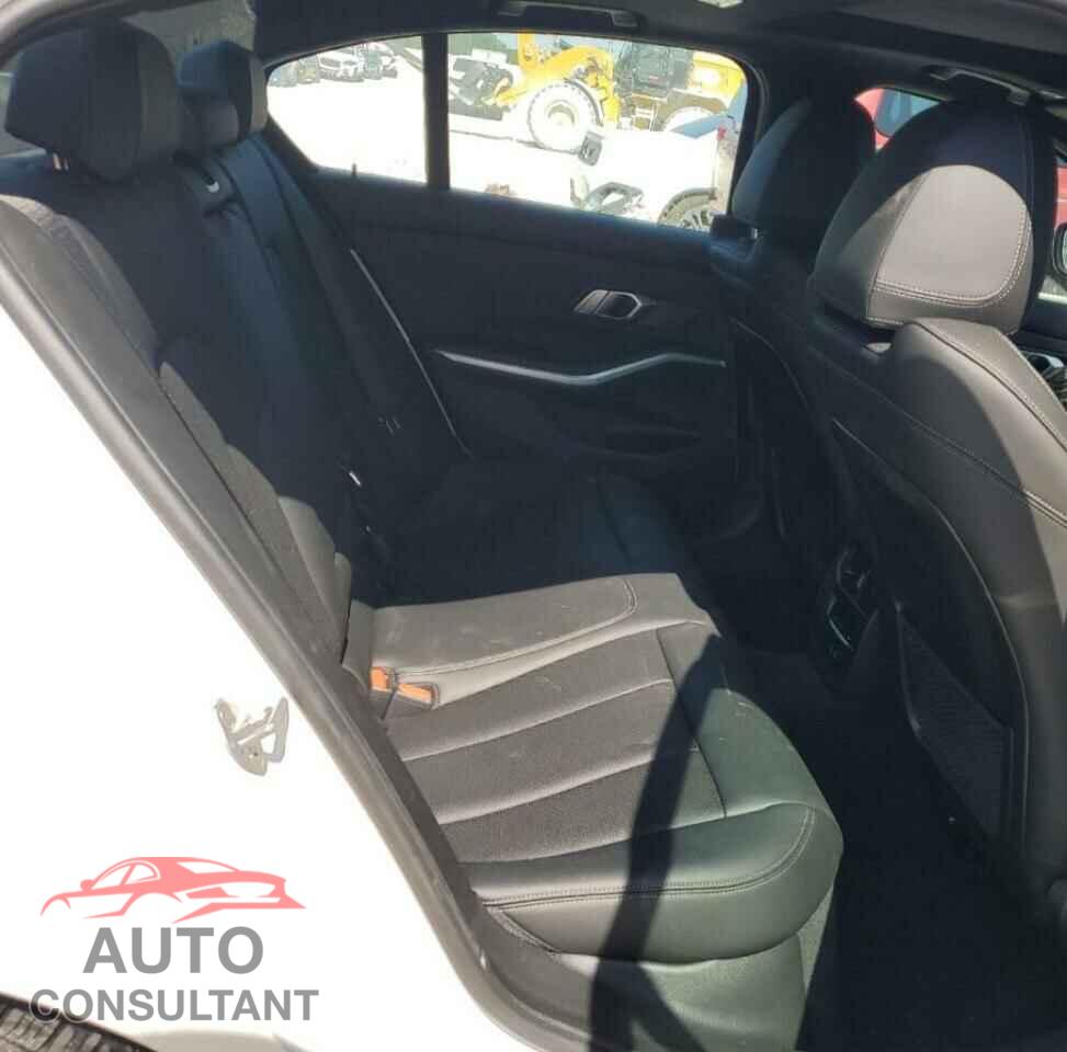BMW 3 SERIES 2023 - 3MW69FF08P8D71995