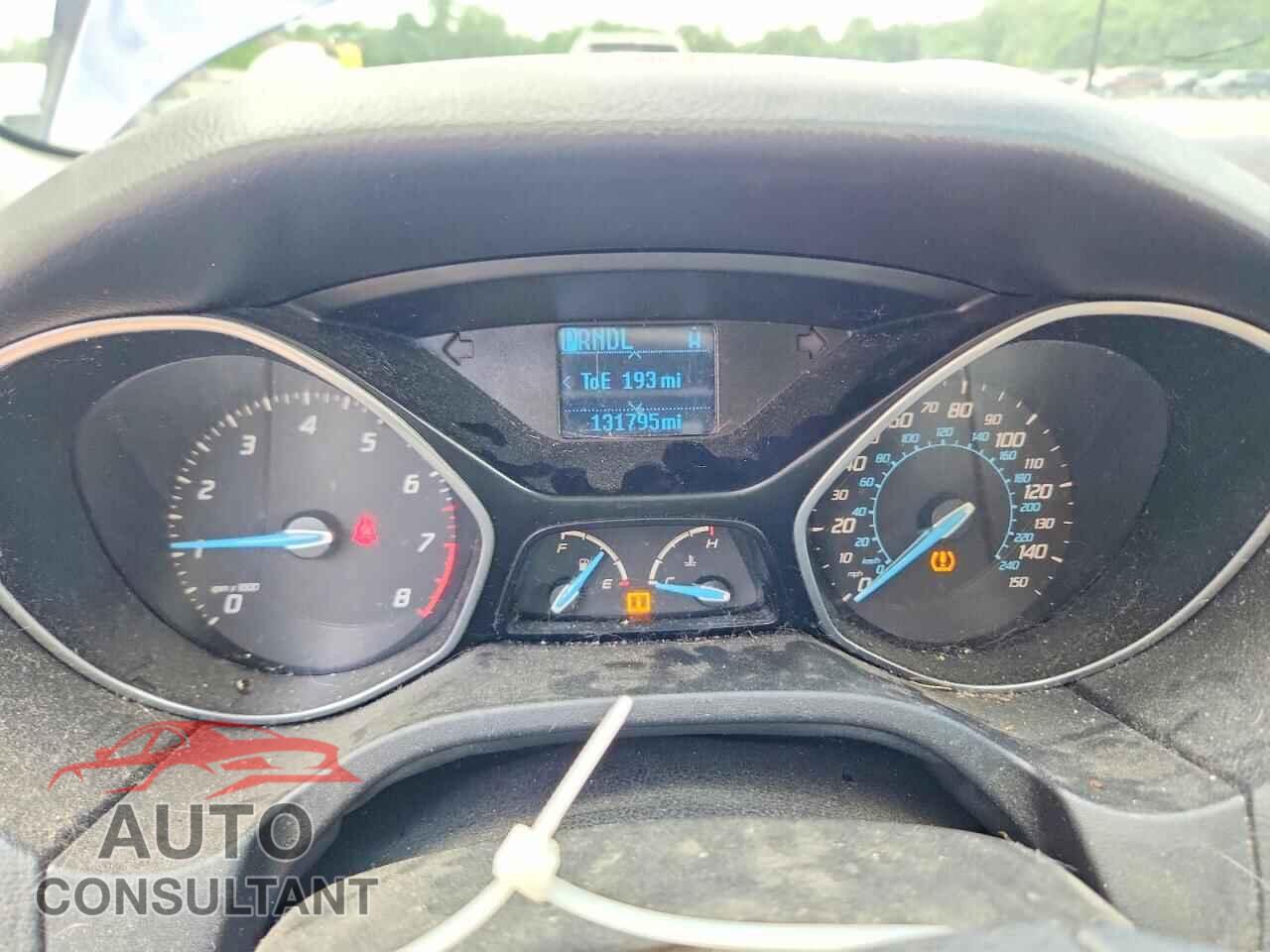FORD FOCUS 2012 - 1FAHP3F21CL310272