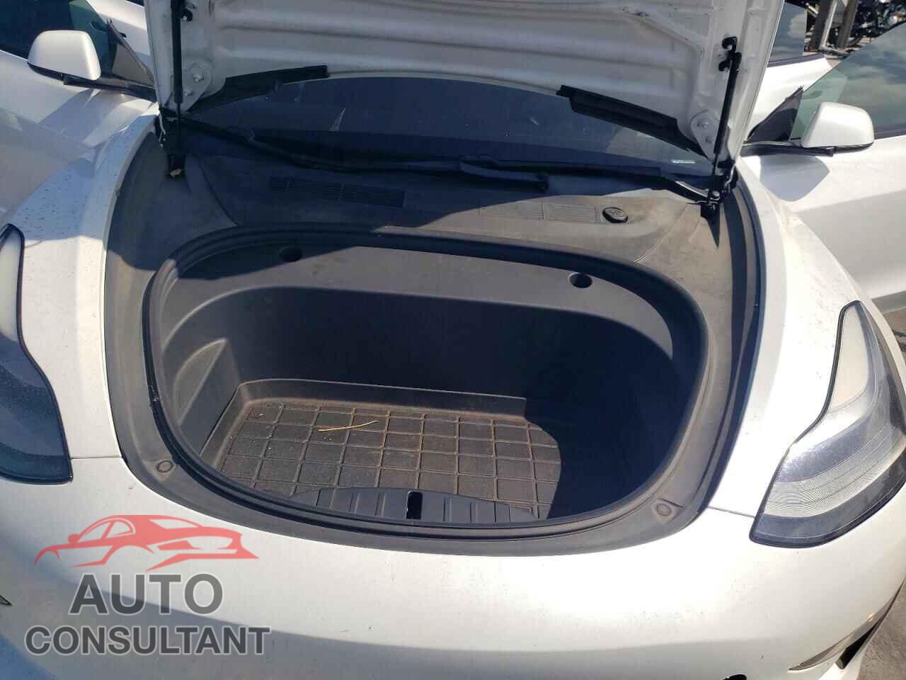 TESLA MODEL 3 2021 - 5YJ3E1EB5MF936864