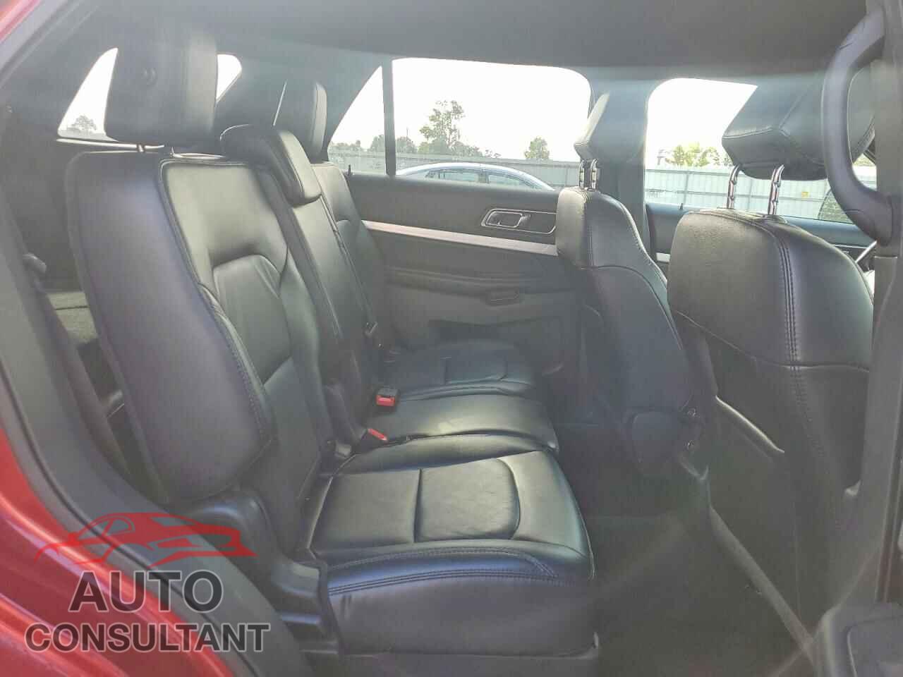 FORD EXPLORER 2017 - 1FM5K8D80HGD09156