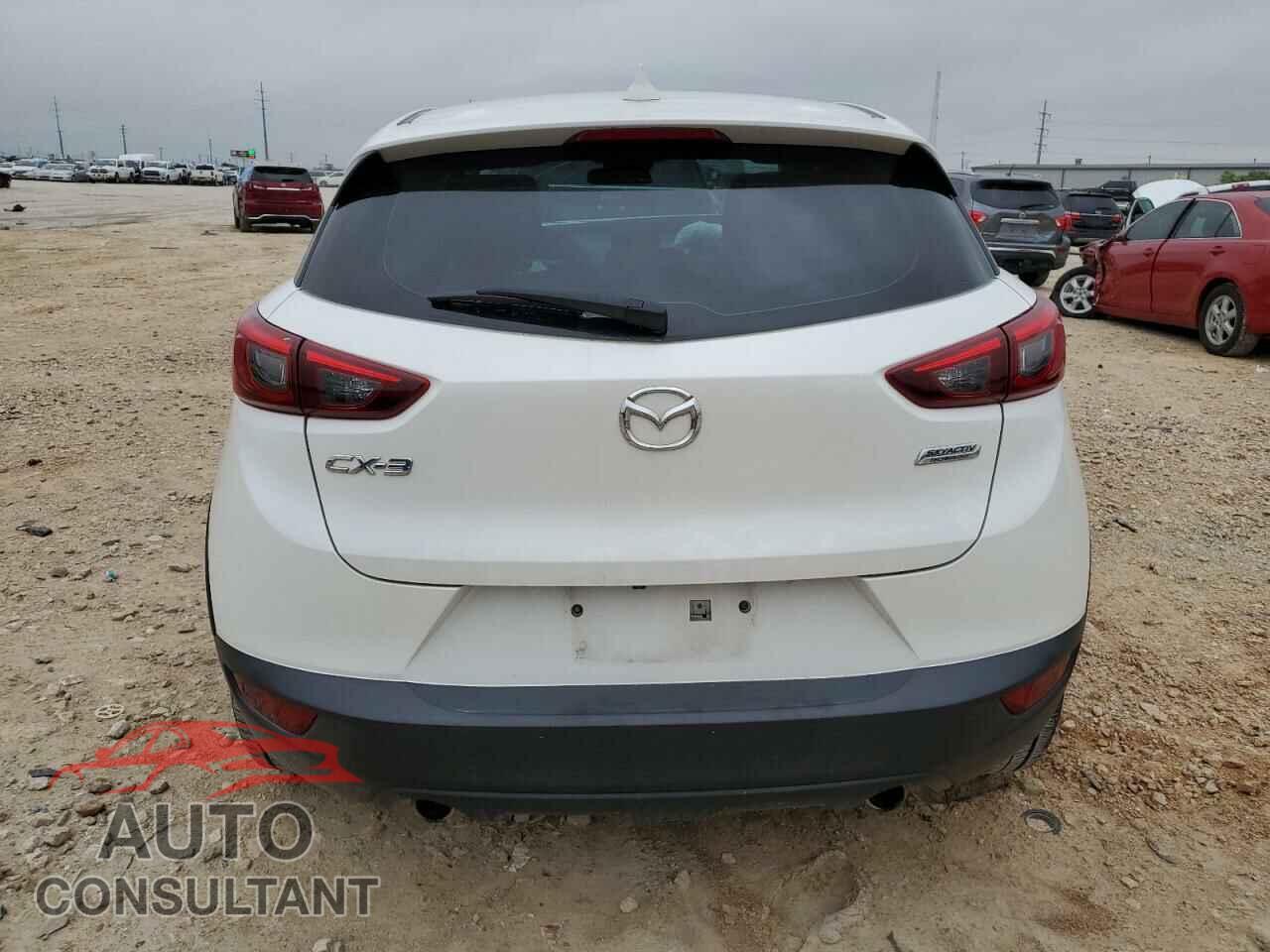 MAZDA CX-3 2018 - JM1DKDC70J0315460