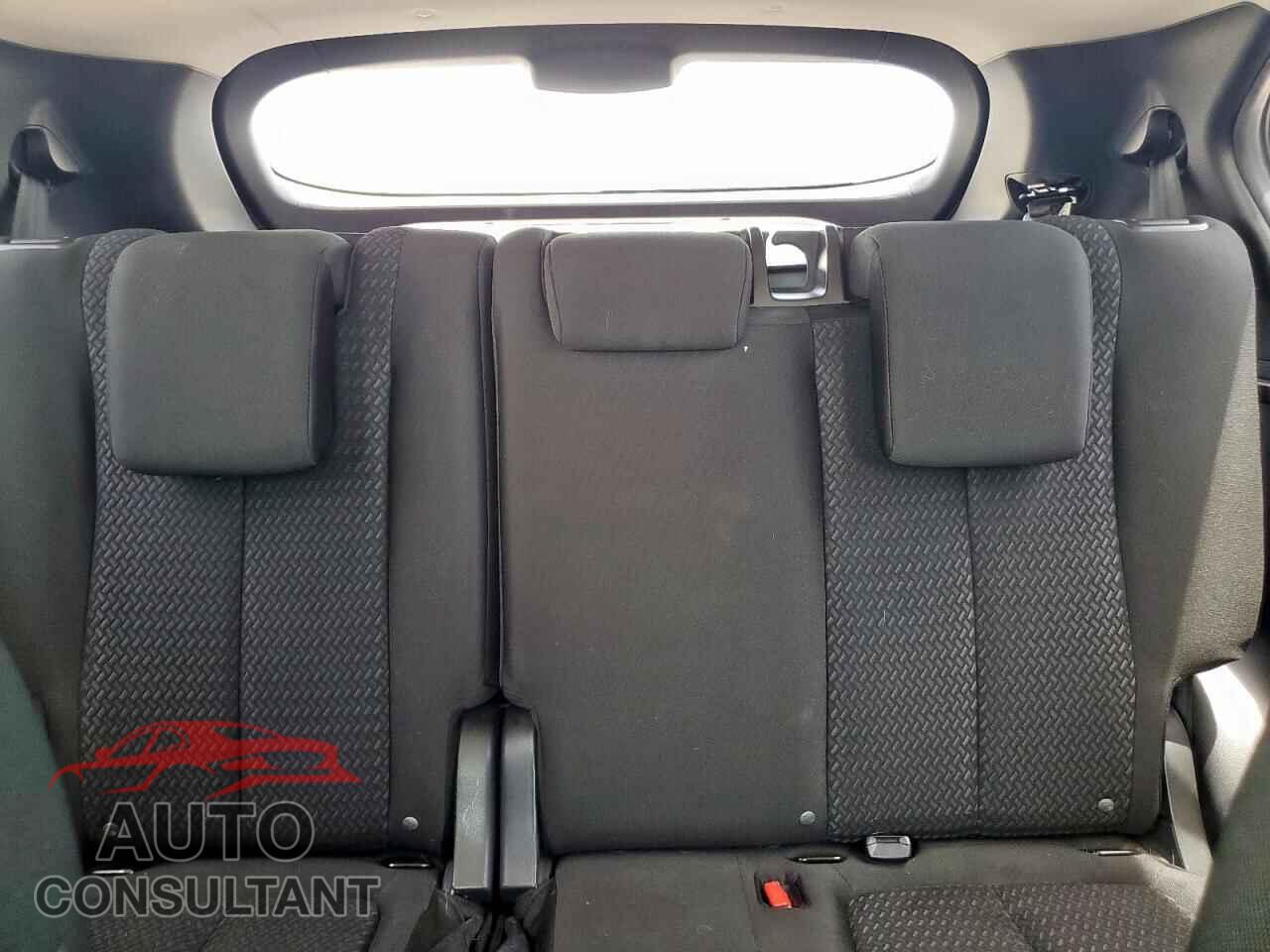 MITSUBISHI ECLIPSE 2019 - JA4AT4AA0KZ031851