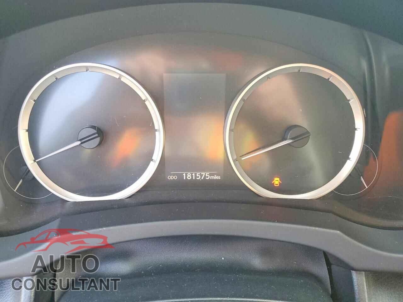 LEXUS IS 2015 - JTHBF1D29F5046526
