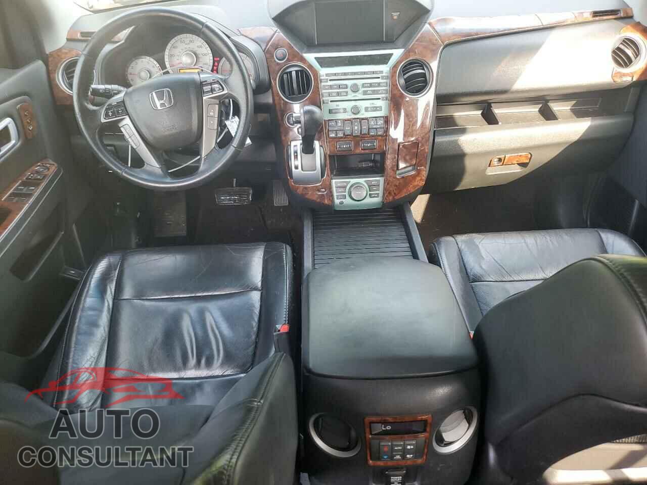 HONDA PILOT 2011 - 5FNYF4H92BB090512