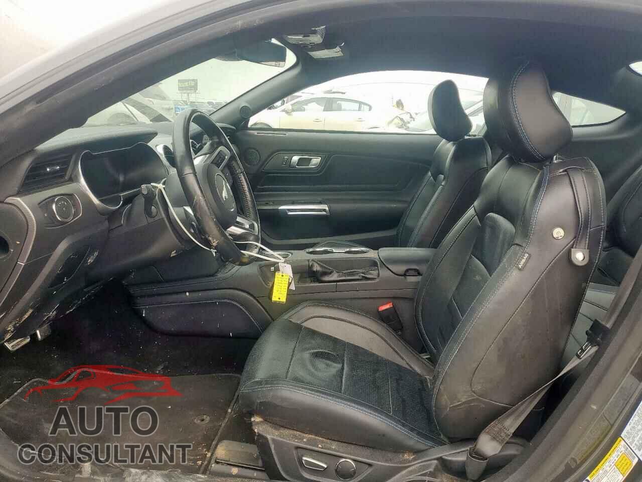 FORD MUSTANG 2019 - 1FA6P8CF5K5122630