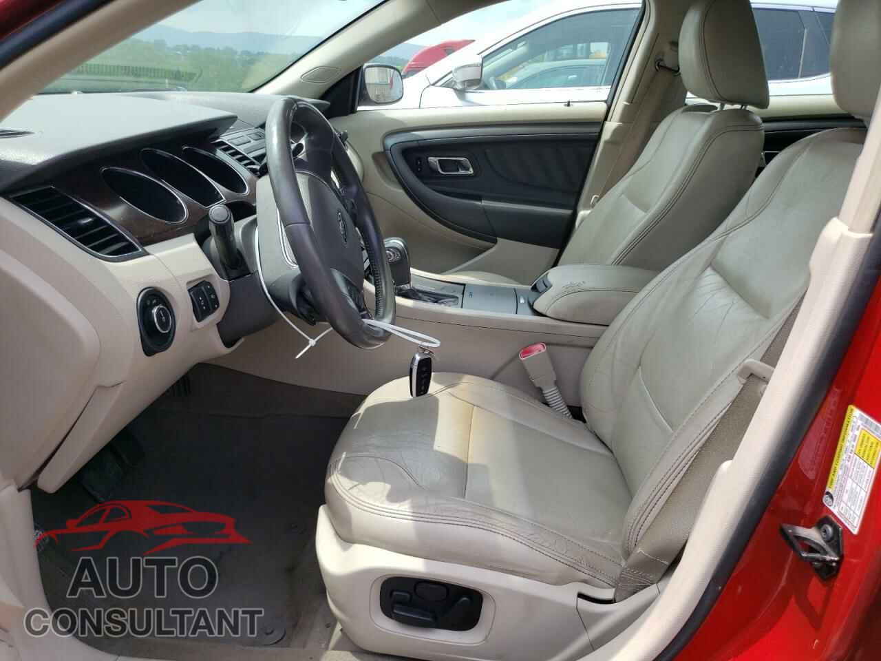 FORD TAURUS 2010 - 1FAHP2EW8AG135961