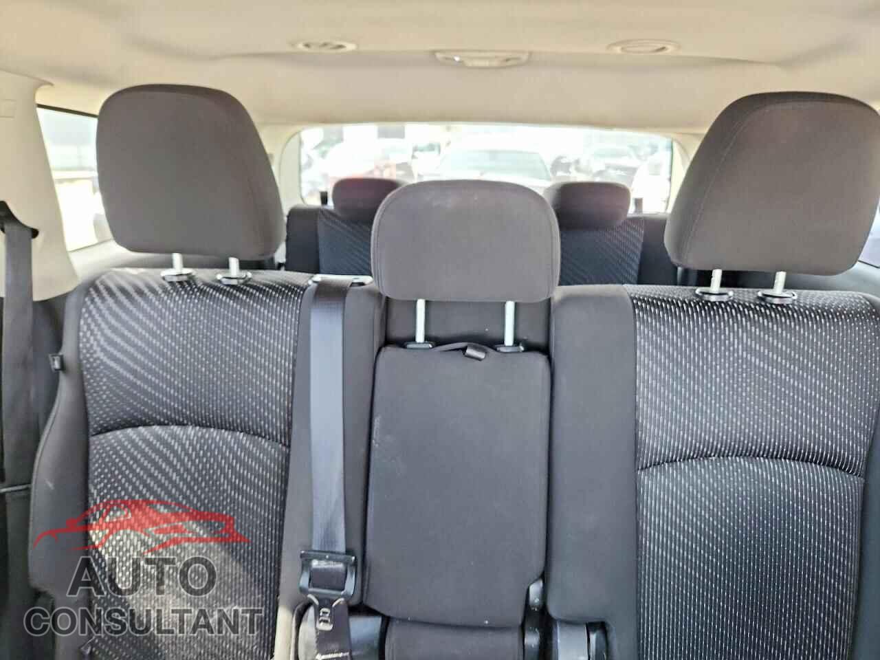 DODGE JOURNEY 2012 - 3C4PDCCG5CT206581
