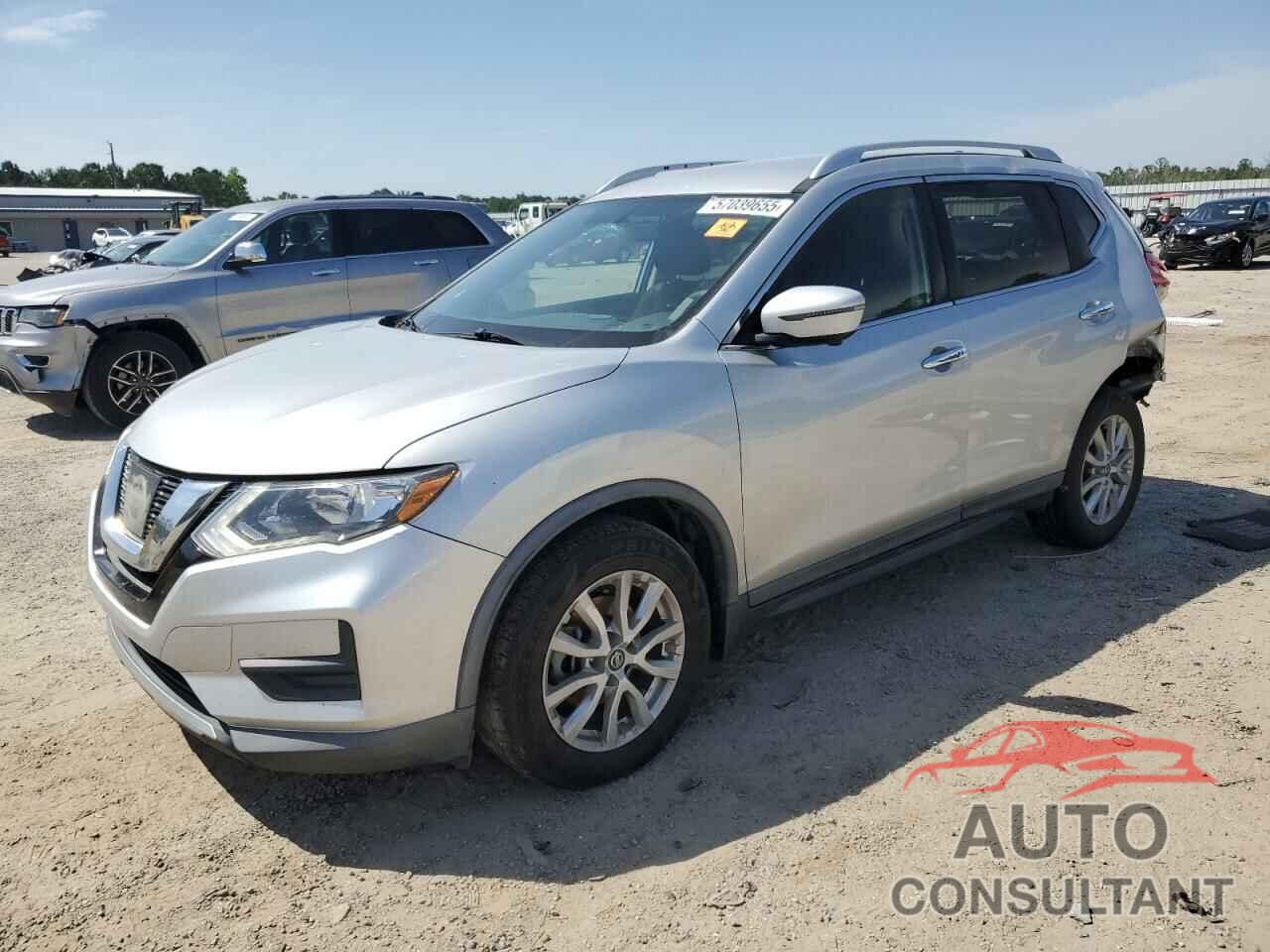 NISSAN ROGUE 2017 - KNMAT2MT0HP610866