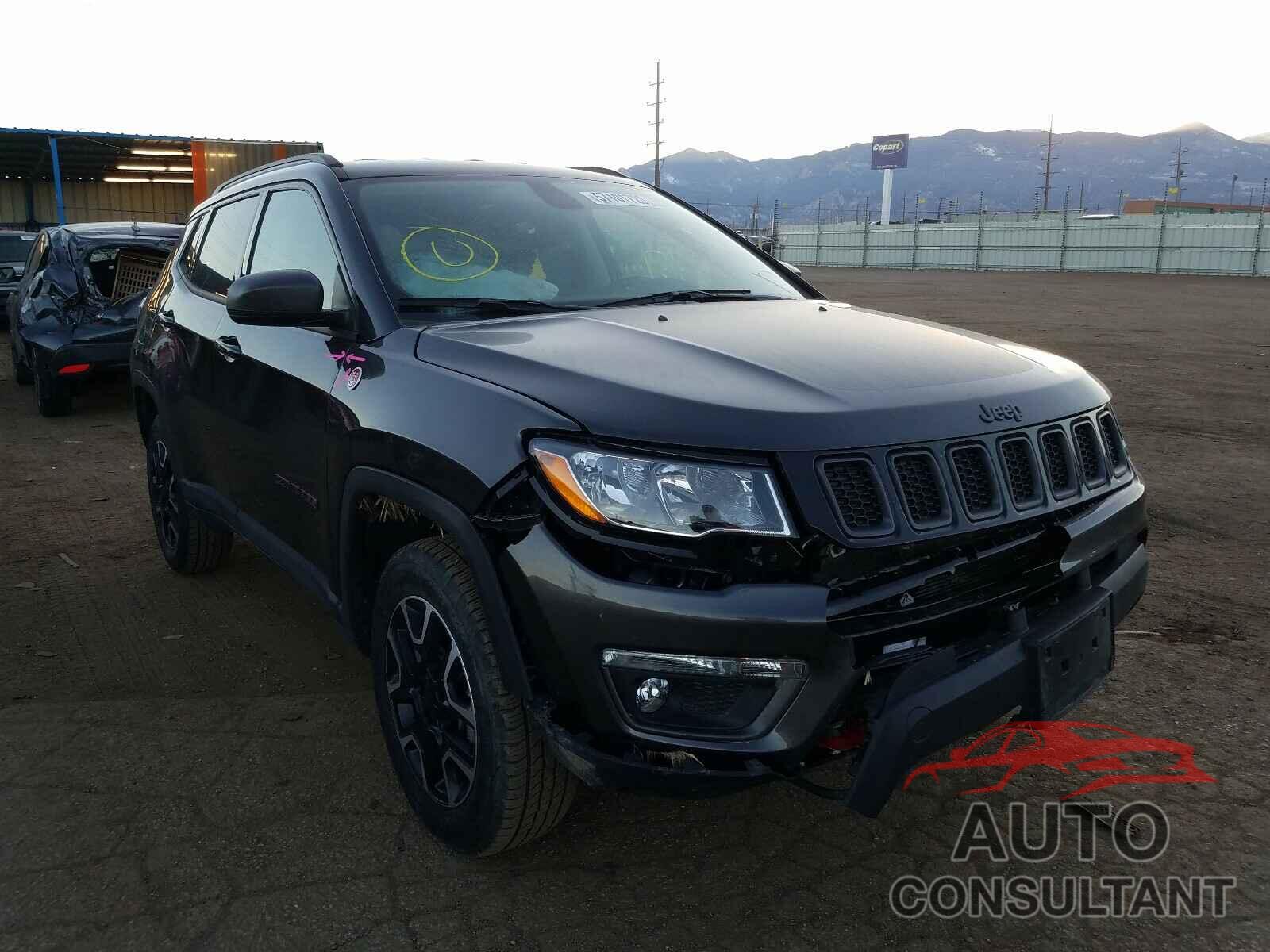 JEEP COMPASS 2020 - 3C4NJDDB2LT255844