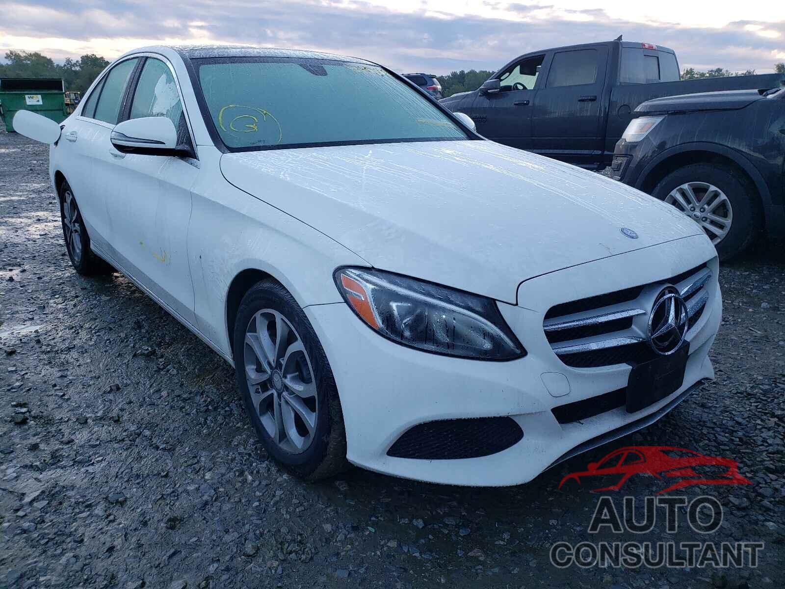 MERCEDES-BENZ C-CLASS 2016 - 55SWF4KB7GU104428
