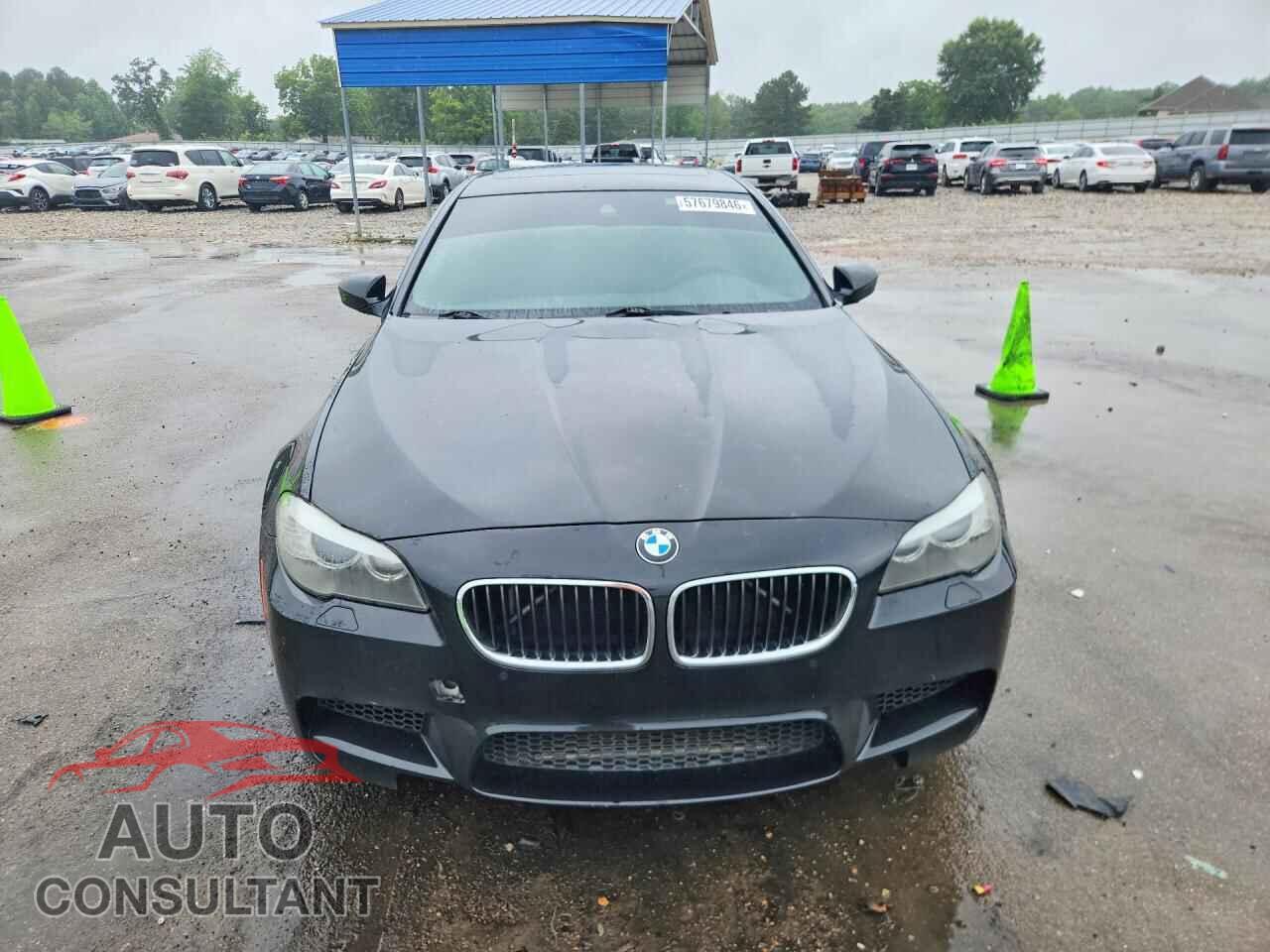 BMW M5 2013 - WBSFV9C56DC773074