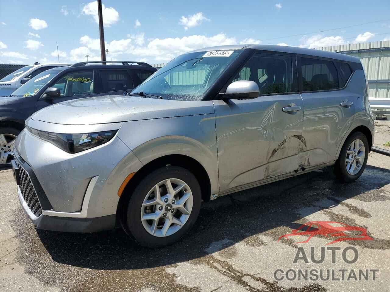 KIA SOUL 2023 - KNDJ23AU5P7883631