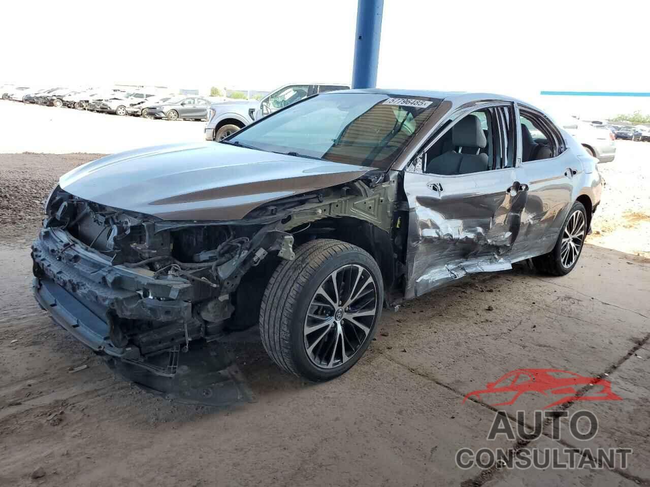 TOYOTA CAMRY 2018 - 4T1B11HK3JU544127