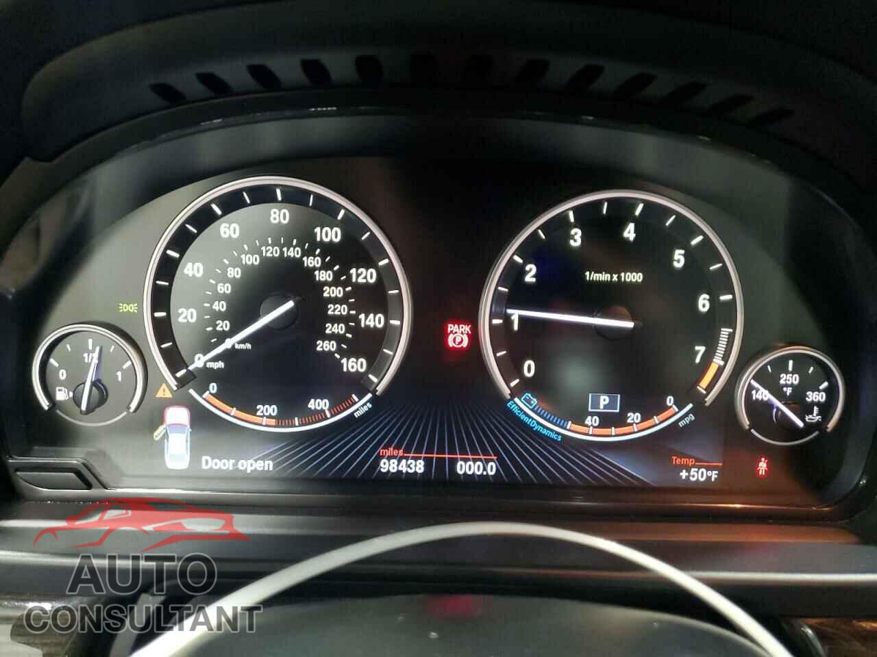 BMW 5 SERIES 2014 - WBA5B3C55ED293156