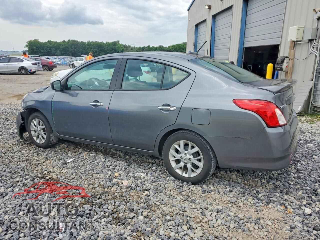 NISSAN VERSA 2019 - 3N1CN7AP3KL825056