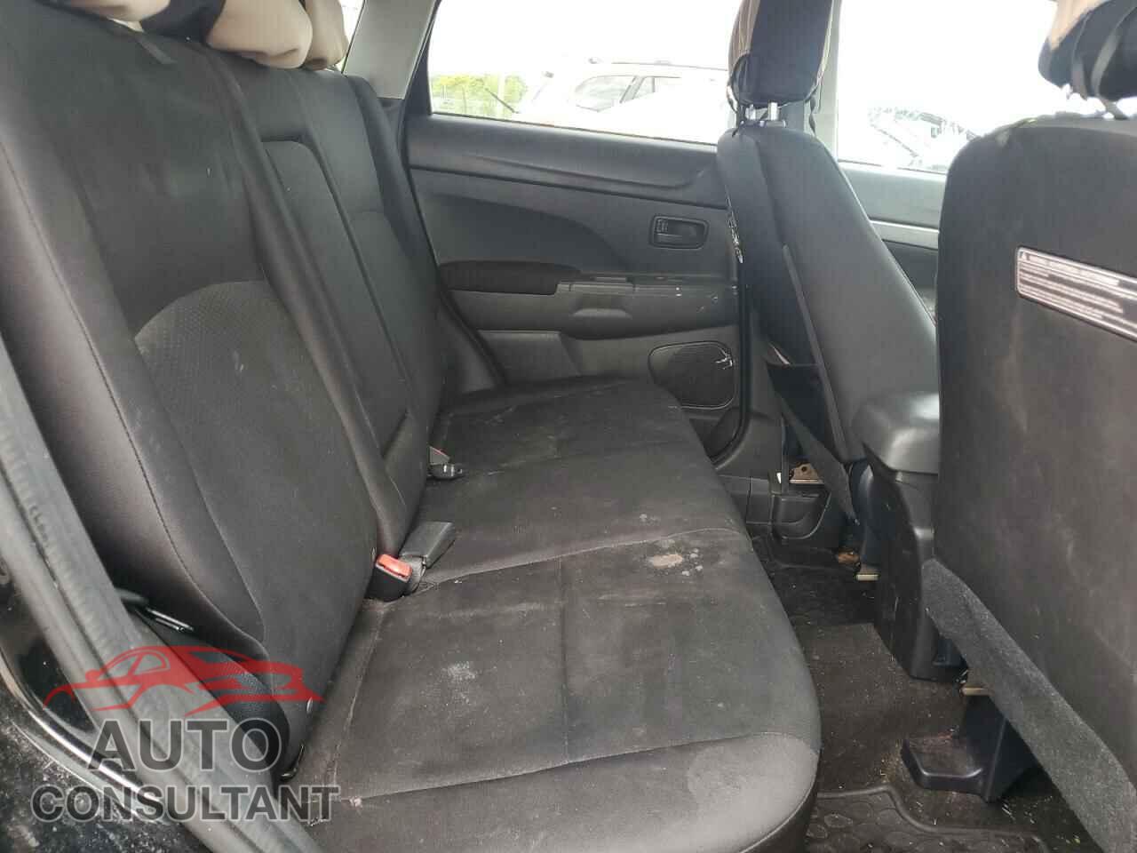 MITSUBISHI OUTLANDER 2015 - 4A4AP3AW2FE043229