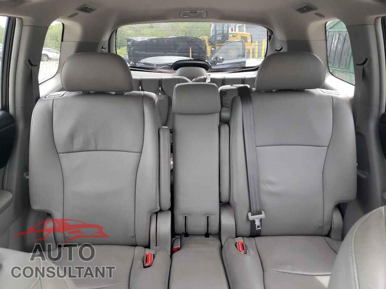 TOYOTA HIGHLANDER 2012 - 5TDBK3EH3CS156473